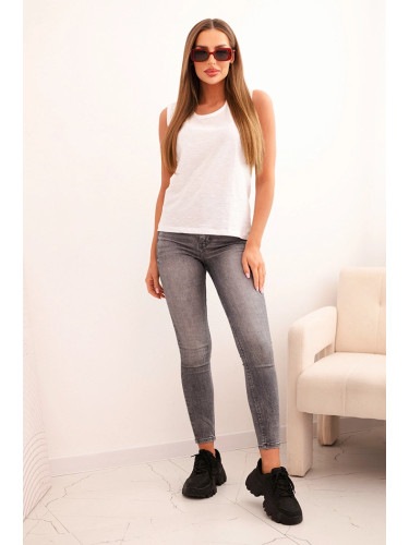Kesi Women's sleeveless cotton blouse in a classic cut white