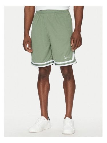 Karl Kani Спортни шорти 60130132 Зелен Relaxed Fit