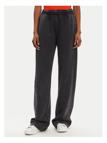 HUGO Долнище анцуг Nolasa_B 50545019 Черен Loose Fit