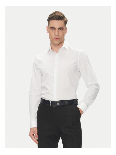 Calvin Klein Риза Essential LV019EU000 Бял Slim Fit