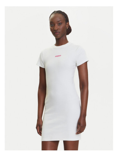 Tommy Jeans Ежедневна рокля Script DW0DW21186 Екрю Slim Fit