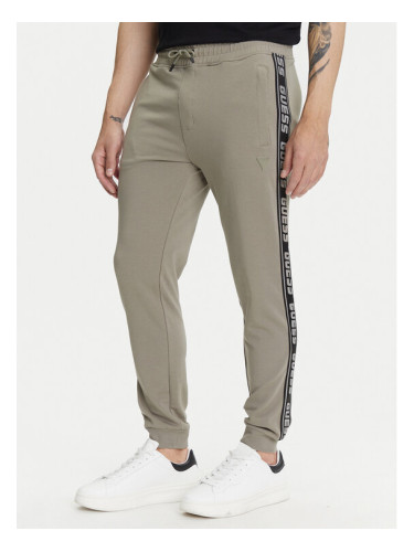 Guess Долнище анцуг Z2YB19 K6ZS1 Каки Regular Fit