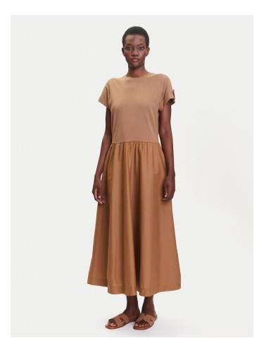 Tommy Hilfiger Ежедневна рокля Modern Cody WW0WW46711 Кафяв Regular Fit