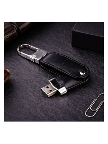 Кожен ключодържател флашка