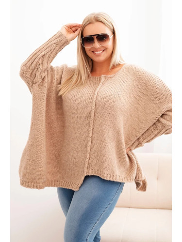 Kesi Włoski Women's Plus Size sweater with acrylic in a loose fit and 3/4 sleeves camel
