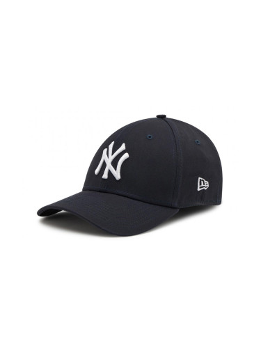 New Era 3930 MLB League Basic NEYYAN Black 10145638 Unisex - Шапки New Era - Черен - 10145638-M/L - Size: M/L