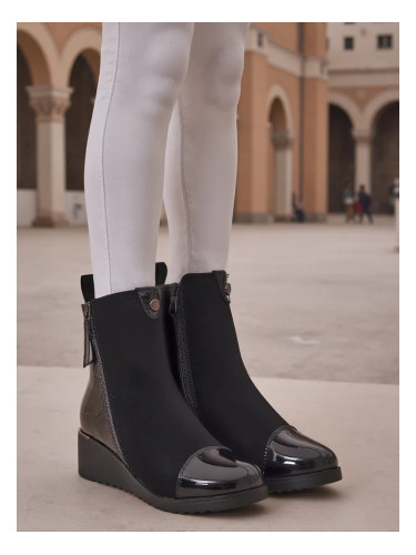 Resti Women's Worker Ankle Boots Volio