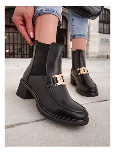 Resti Women's ankle boots on a low heel Ewios