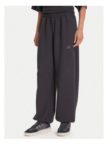 adidas Долнище анцуг ALL SZN Soft Lux lJM1652 Черен Loose Fit