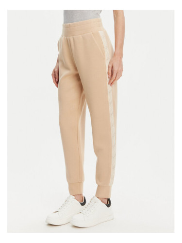 Guess Долнище анцуг W5YB11 KBYE2 Бежов Regular Fit