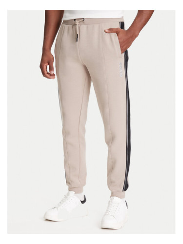 Guess Долнище анцуг Z2YB09 KB3P2 Бежов Regular Fit