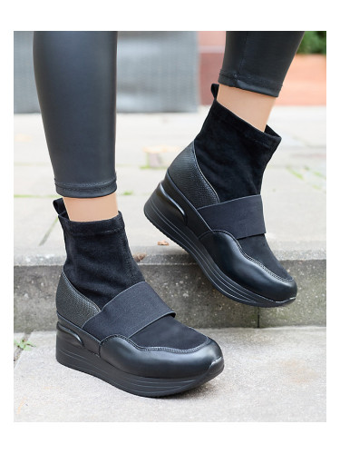 Resti Black women's slip-on boots with embossing Keleda - Footwear