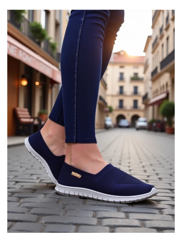 Resti Women's sports moccasins Sortpes