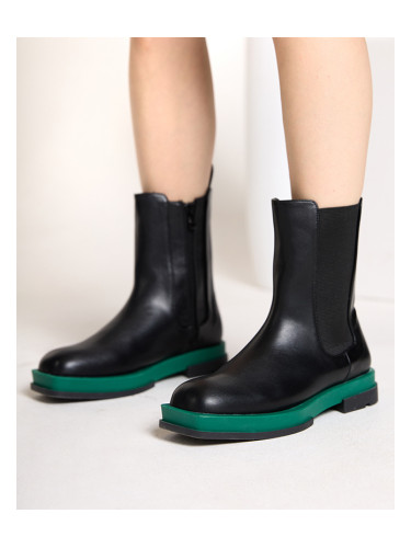 Resti Women's high boots with a square toe in black and green Litepi - Footwear