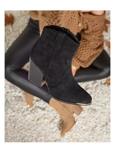 Resti Black women's insulated Diva Charms boots