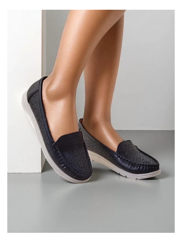 Resti Ladies' perforated moccasins Besset