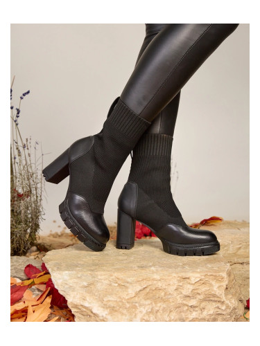Resti Black Women's Higher Heel Flexi Booties