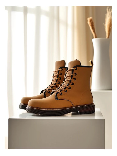Resti Women's Ankle Boots Frioze