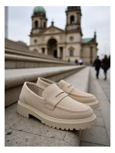 Resti Women's Edolia moccasins
