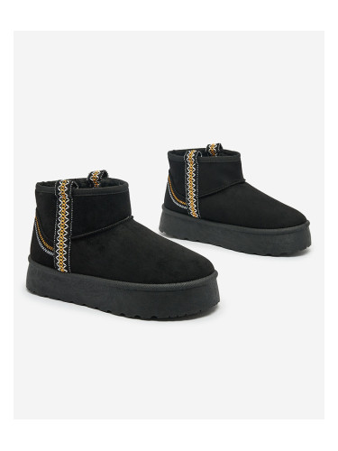 Resti Women's short boots a'la snow boots with ornament Erititta