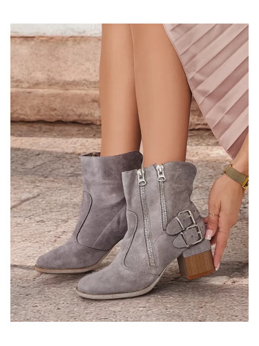 Resti Decorated Zerta Heeled Booties