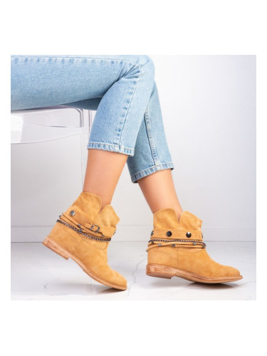 Resti Brown cowboy boots on an indoor wedge Salem - Footwear