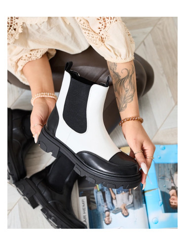 Resti White women's Userrus boots