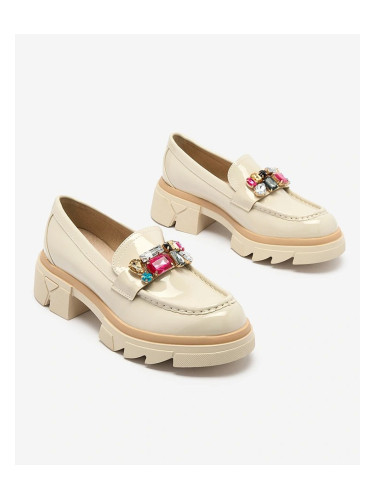 Resti Lacquered cream moccasins with colorful stones Sarin