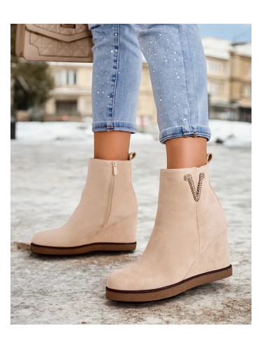 Resti Nerias women's boots on heels