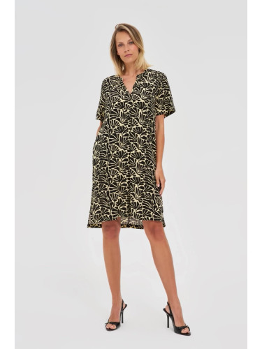 Marisse Loose-Fitting Black Dress