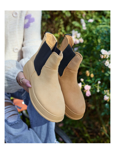 Resti Women's boots a'la snow boots in camel color Uteris