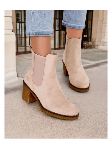 Resti Eco-suede women's boots on the post Bregianka