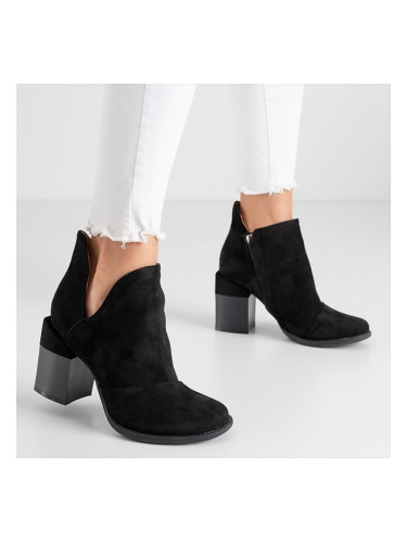 Resti Black women's ankle boots with cut-outs Namibia - Shoes