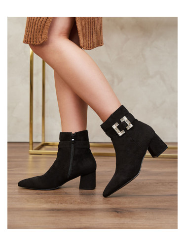 Resti Black women's low stiletto boots Masemart