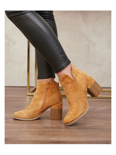 Resti Camel women's Teascir stiletto boots