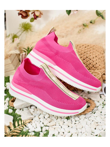 Resti Women's slip-on sports shoes with Cerppa lettering