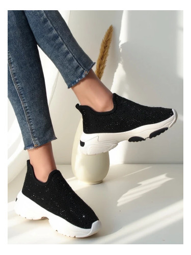 Resti Slip-on women's sneakers with rhinestones Elavises