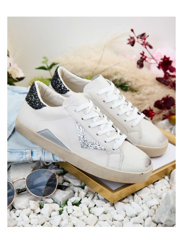 Resti Women's sporty sneakers with embellishments Ginn