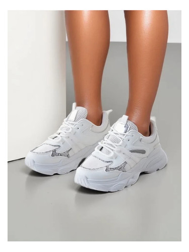 Resti Women's sporty sneakers on a thicker sole Aimo