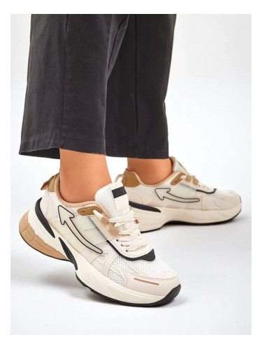 Resti Women's sporty sneakers with thicker sole Beysa