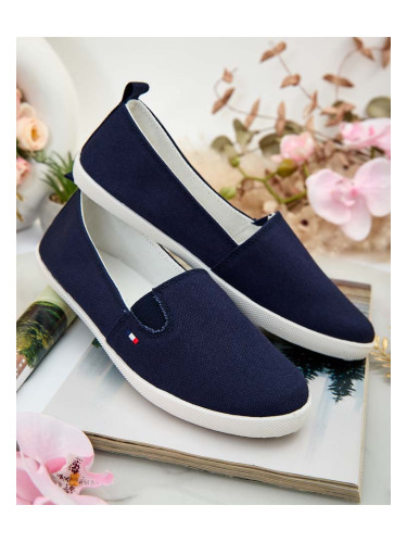 Resti Women's Peliotte Sneakers