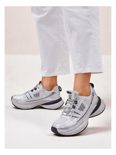 Resti Women's sporty sneakers on a thicker sole Roality