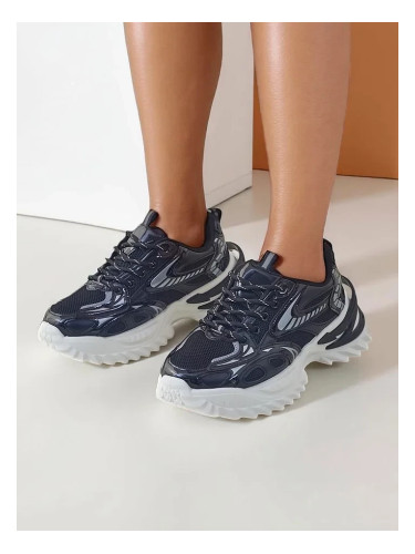 Resti Women's sports sneakers with a thicker sole Annete