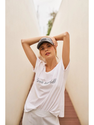 Marisse White T-Shirt With The Inscription
