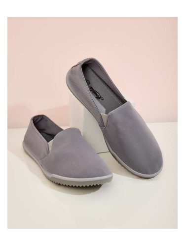 Resti Women's Mellia Sneakers
