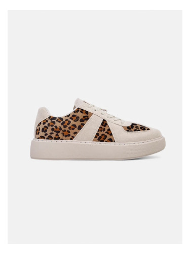 Resti Women's sporty sneakers with a leopard print Big Cat
