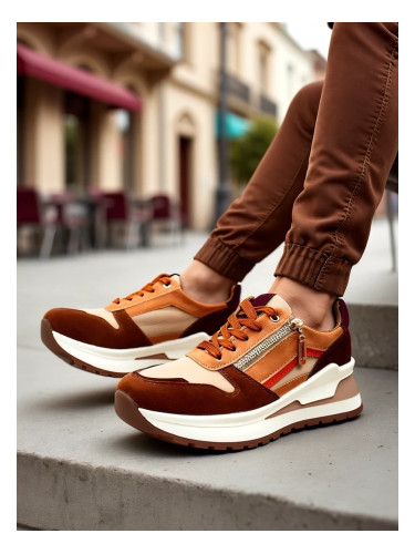 Resti Women's sports shoes with a hidden wedge Bessase