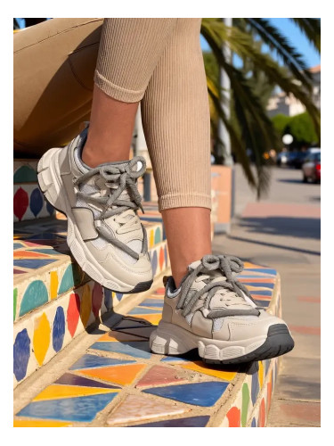 Resti Women's Sneakers Ottoles