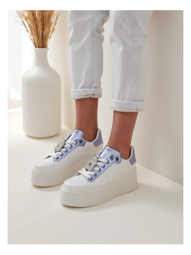 Resti Women's sports sneakers Kisoffi