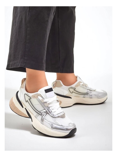 Resti Women's Sports Sneakers on a thicker sole Beysa